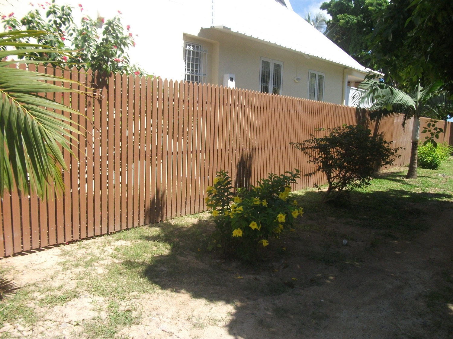 Fence2