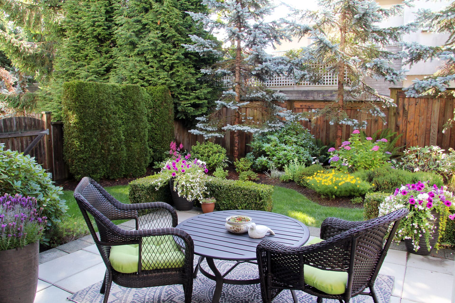 Landscaping and Gardening Tips for a Beautiful and Well-Maintained Yard